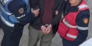 E vrava se më shante e bullizonte / Flet autori krimit në Komuna. PAMJET