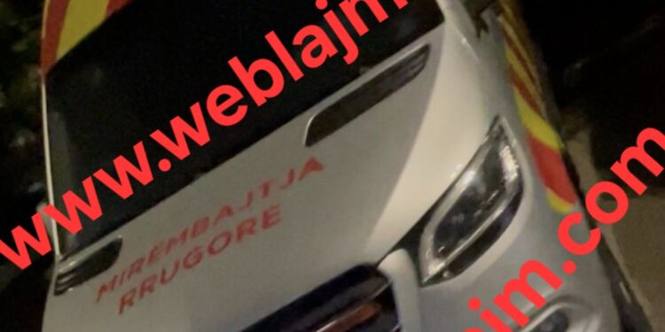 Ekskluzive / Si i kamufluan trafikantët armët në furgon me logo Mirëmbajtie Rrugore. PAMJET