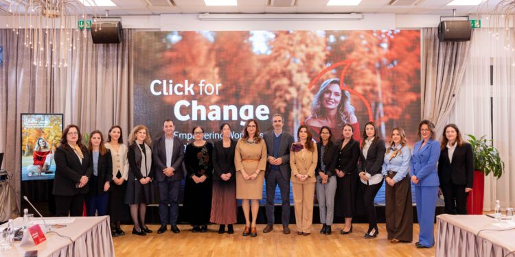 Gratë fuqizohen përmes teknologjisë: Fondacioni Vodafone Albania, udhëheq nismën për barazi dhe siguri digjitale