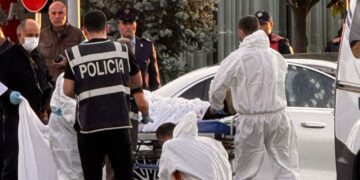 Pamjet e Plota / 105 sec e atentatit mafioz në RINAS