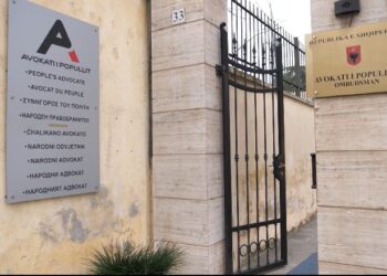 Avokati i Popullit – jo me background politik / Aplikojnë 23 garues, shumica drejt skualifikimit! Duhen 84 vota