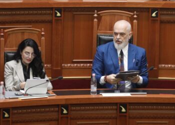 Balluku dhe dy vartësit të shtunën në Gjyq për masat / Reagon RAMA