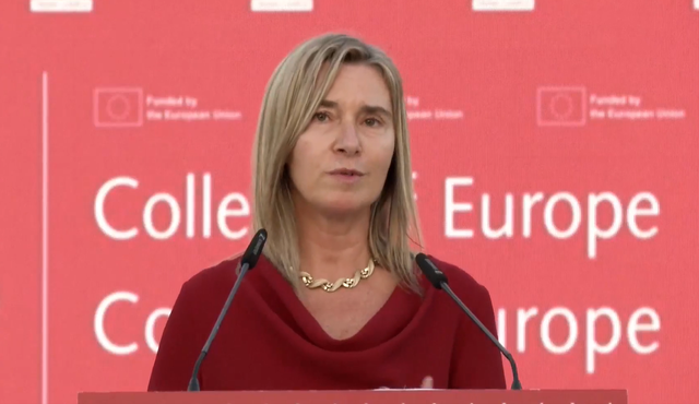 Pak ditë para Arrestit Mogherini Takoi Mirela Kumbaron / 200 mijë euro për bursa